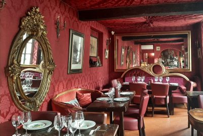 Oldest restaurant of Ile St Louis Paris